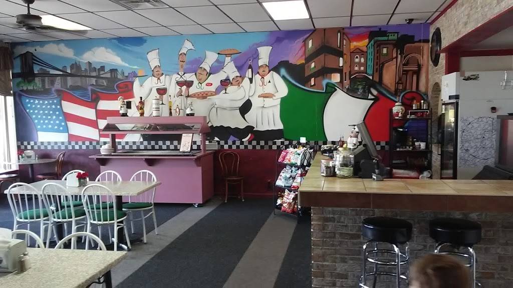 La Famiglia Bistro | restaurant | 4790 W Market St, West Manchester Township, PA 17408, USA | 7173185501 OR +1 717-318-5501