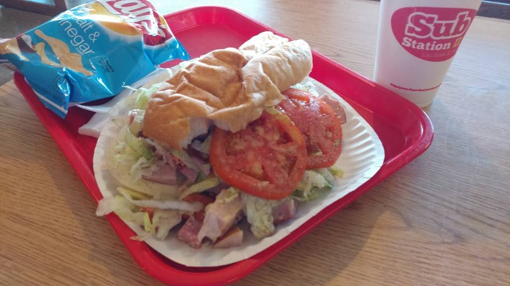 Sub Station II | meal takeaway | 6585 Dorchester Rd, Charleston, SC 29418, USA | 8435522806 OR +1 843-552-2806