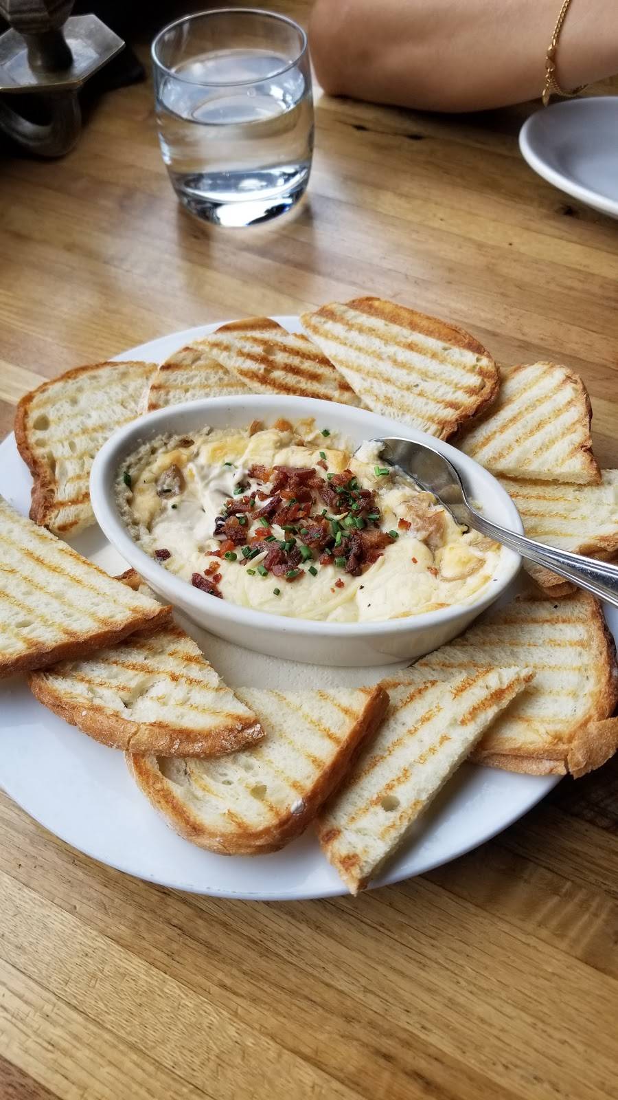 George and the Dragon | restaurant | 813 W 50th St, Minneapolis, MN 55419, USA | 6122081047 OR +1 612-208-1047