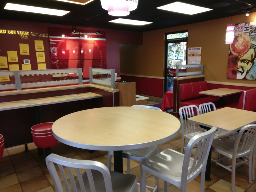 KFC | restaurant | 12611 SE 38th St, Bellevue, WA 98006, USA | 4256412949 OR +1 425-641-2949