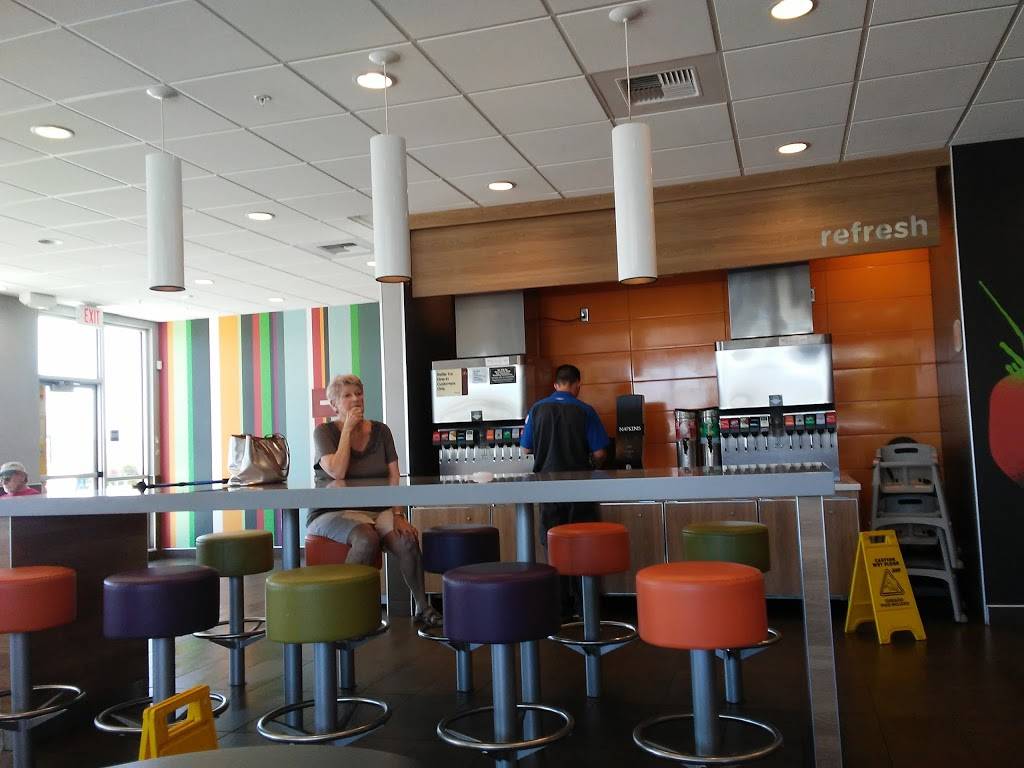 McDonalds | cafe | 1322 E F St, Oakdale, CA 95361, USA | 2098477788 OR +1 209-847-7788
