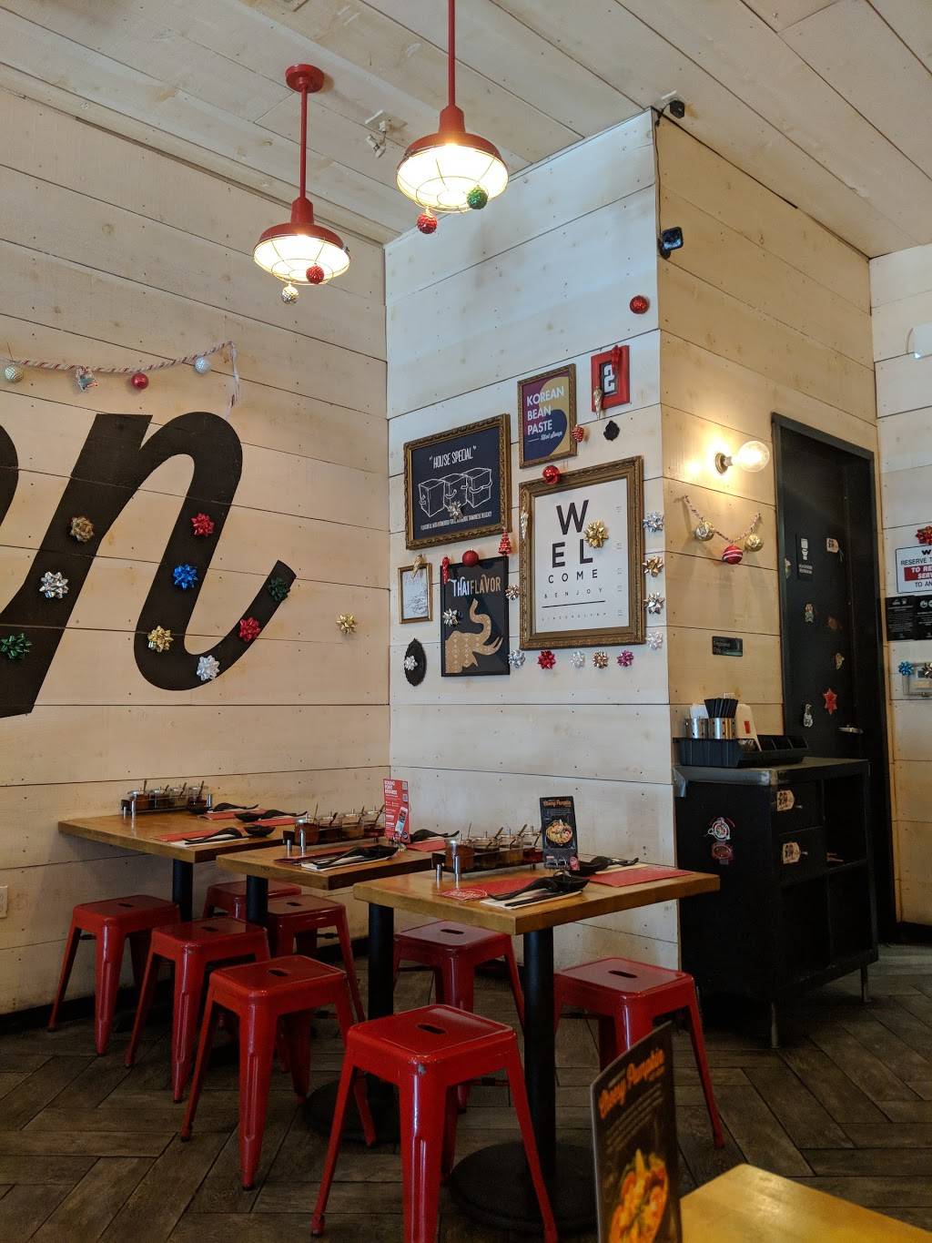 Boiling Point | cafe | 153 E Garvey Ave, Monterey Park, CA 91755, USA | 6262889876 OR +1 626-288-9876