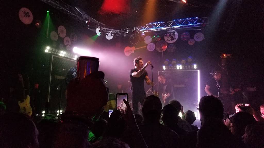 Captains Getaway | restaurant | 107 W Broadway St, Arnolds Park, IA 51331, USA | 7123327045 OR +1 712-332-7045