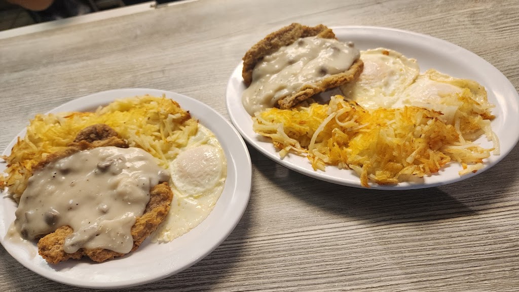 Egg Bistro | restaurant | 2010 SE Delaware Ave Suite 222, Ankeny, IA 50021, USA | 5152141637 OR +1 515-214-1637
