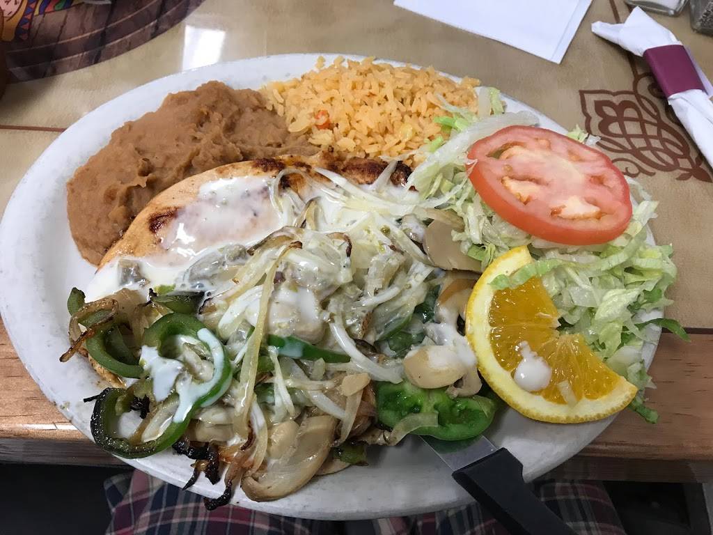 Casa Jalisco | restaurant | 6910 US Hwy 87 E, San Antonio, TX 78263, USA | 2106482433 OR +1 210-648-2433