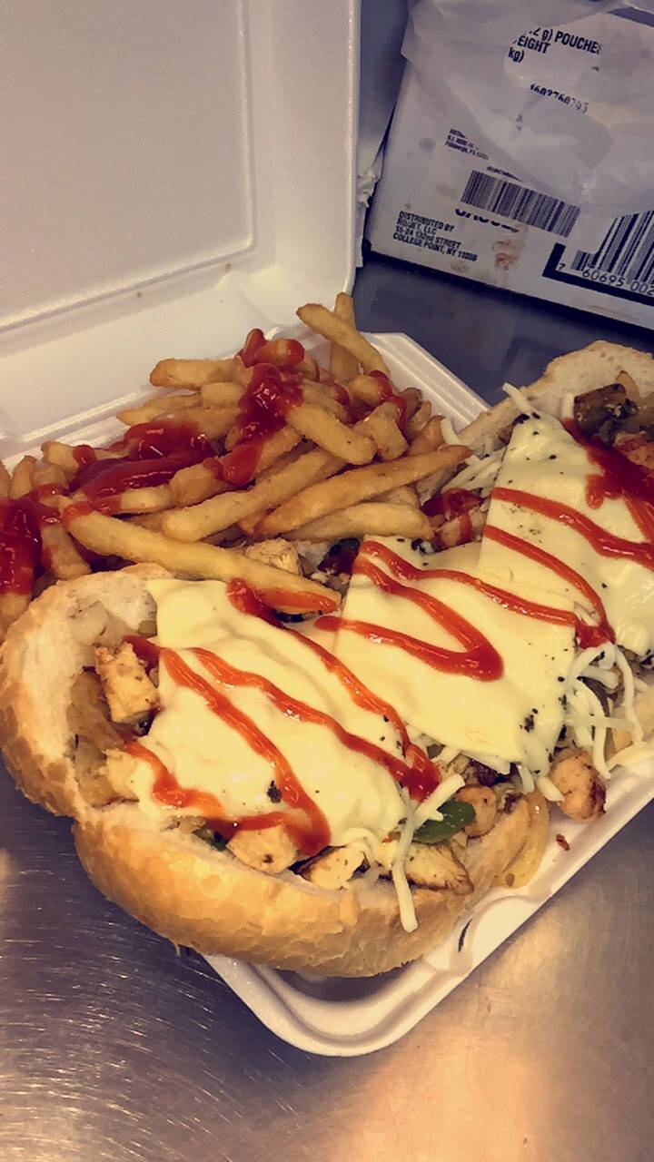 Sharks Fish & Tonys Steak | restaurant | 805 W 111th St, Chicago, IL 60643, USA | 7737859700 OR +1 773-785-9700