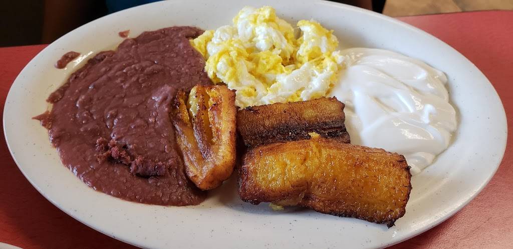 El Papaturro Cocina Salvadoreña | restaurant | 7612 Canal St, Houston, TX 77012, USA | 7139215222 OR +1 713-921-5222