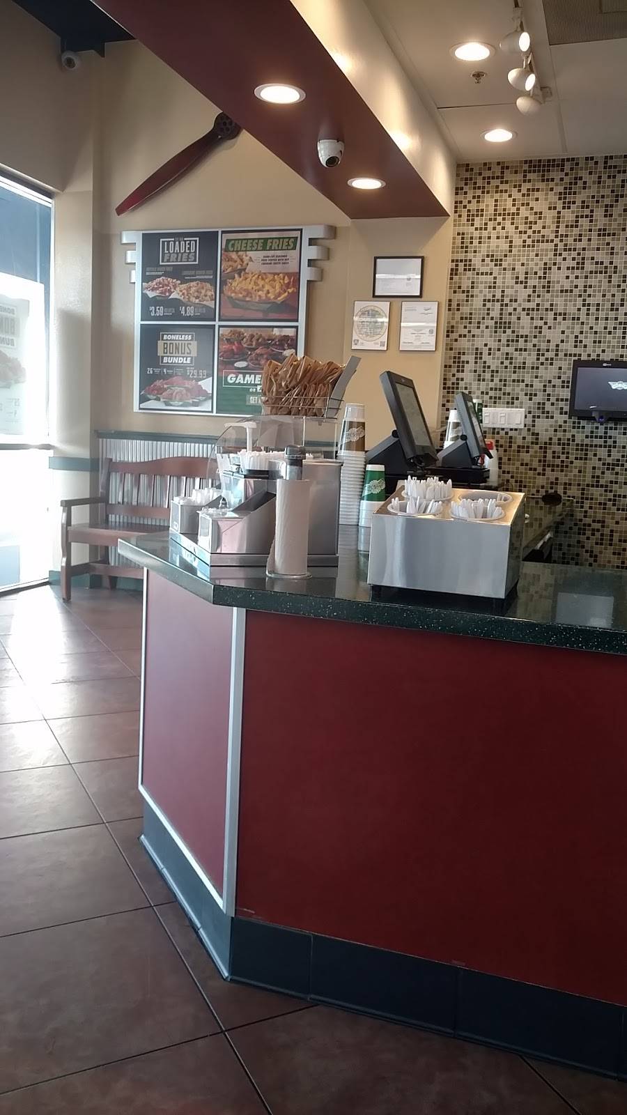 Wingstop | restaurant | 1941 N Rose Ave Ste 700, Oxnard, CA 93036, USA | 8059889400 OR +1 805-988-9400