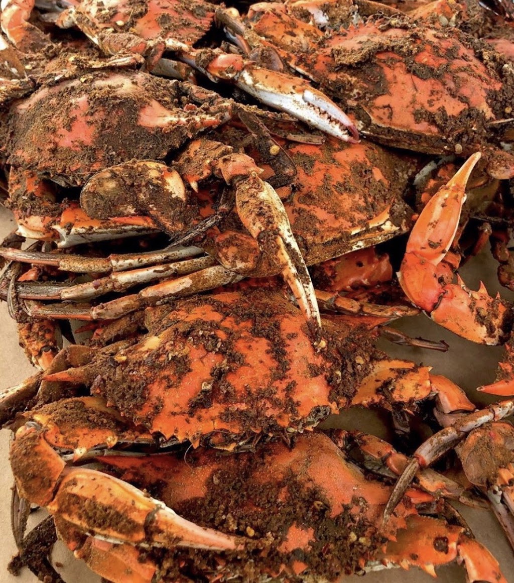 Baltimores Favorites | restaurant | 400 Galleria Pkwy SE, Atlanta, GA 30339, USA | 4047367070 OR +1 404-736-7070