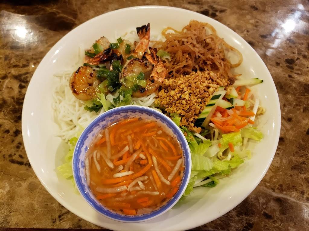 Pho To Chau | restaurant | 18230 E Valley Hwy # 146, Kent, WA 98032, USA | 4252518448 OR +1 425-251-8448