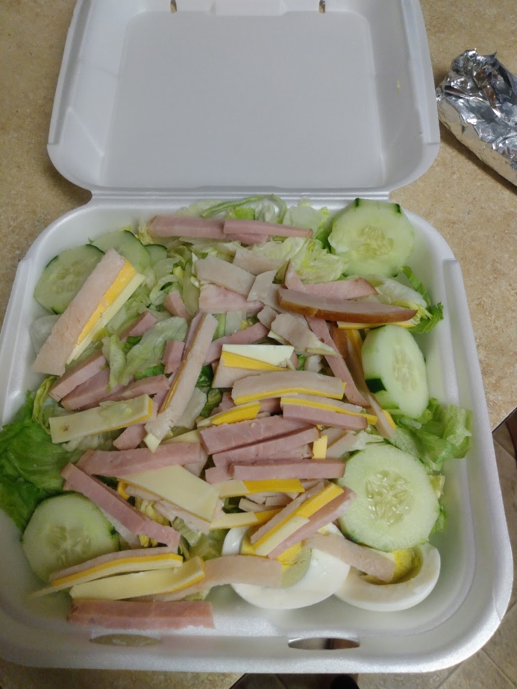 Leos Coney Island | restaurant | 5151 Anthony Wayne Dr, Detroit, MI 48202, USA | 3132513804 OR +1 313-251-3804