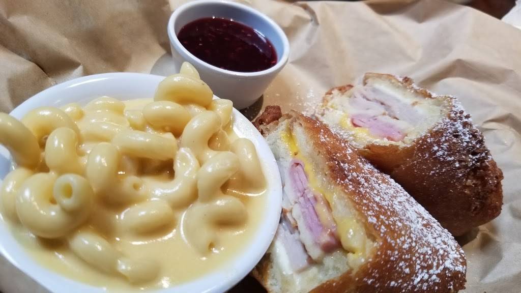 Cheddars Scratch Kitchen | restaurant | 10040 University Plaza Dr, Fort Myers, FL 33913, USA | 2395613618 OR +1 239-561-3618