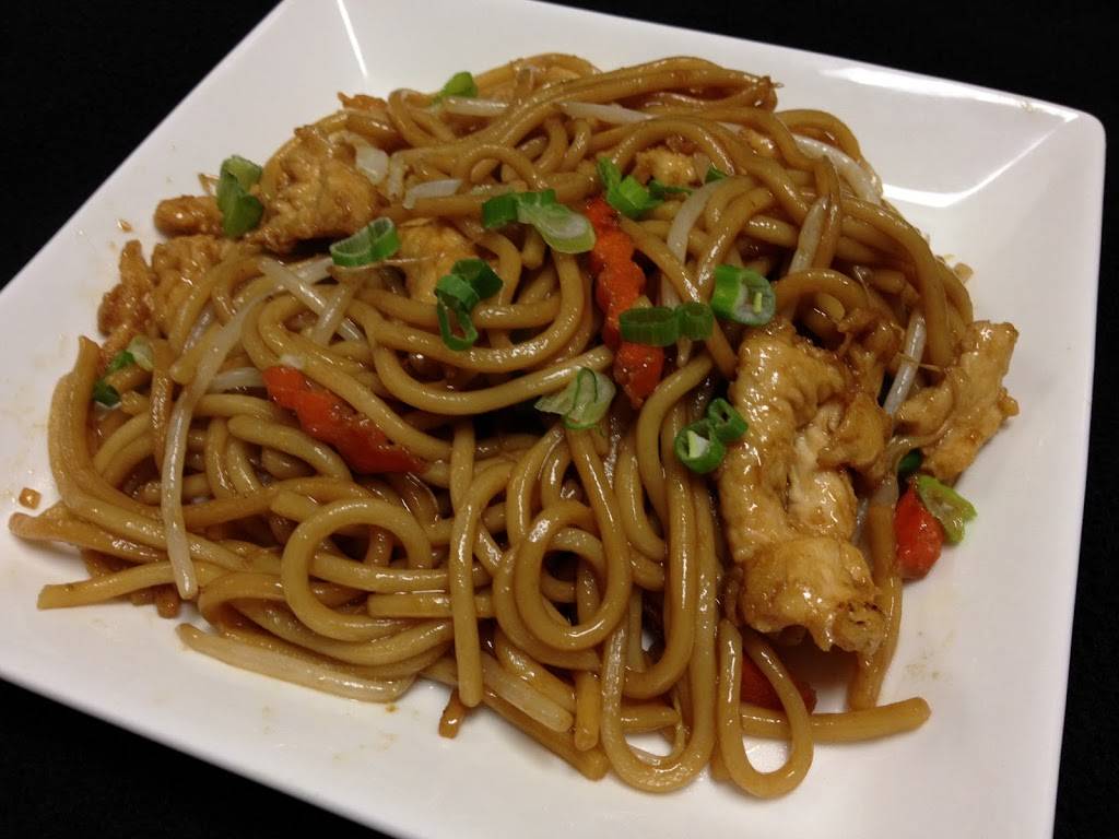 Nepal India Curry House | restaurant | 2014 Queen St E, Toronto, ON M4L 1J8, Canada | 4166907979 OR +1 416-690-7979