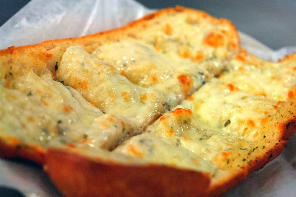 Bella Napoli pizza and restaurant | restaurant | 864 Boston Post Rd, Milford, CT 06460, USA | 2038771102 OR +1 203-877-1102