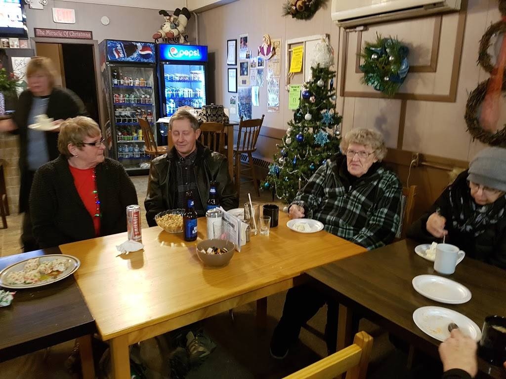 Boomers Cosy Restaurant | restaurant | 14 Clinton St S, Teeswater, ON N0G 2S0, Canada | 5193926888 OR +1 519-392-6888