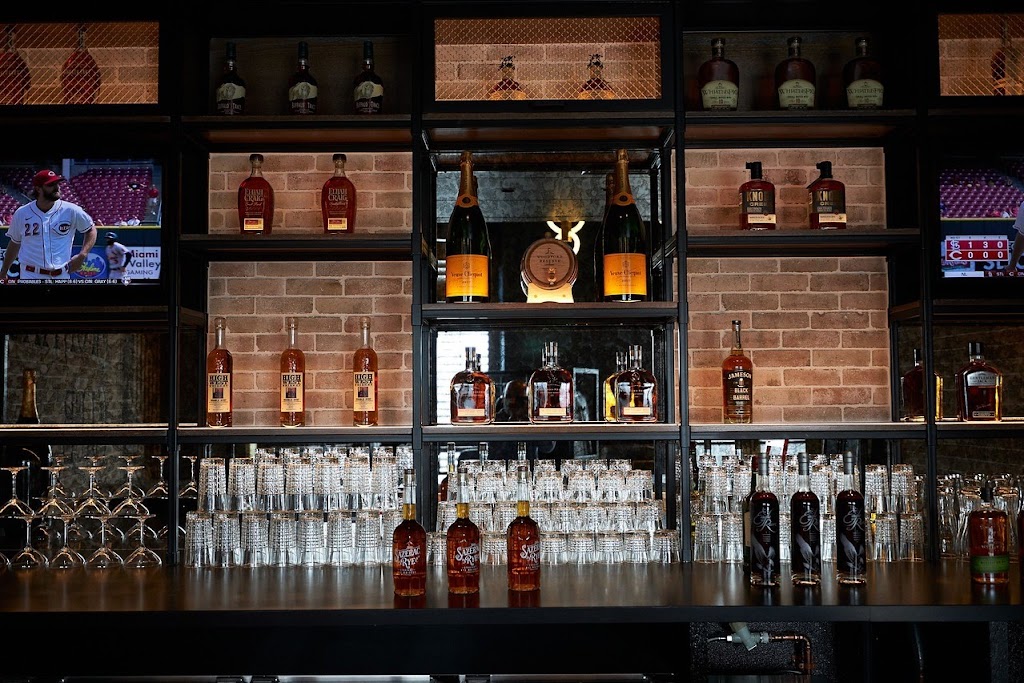 The Sporting Club | restaurant | 450 Summer St, Boston, MA 02210, USA | 6174766664 OR +1 617-476-6664