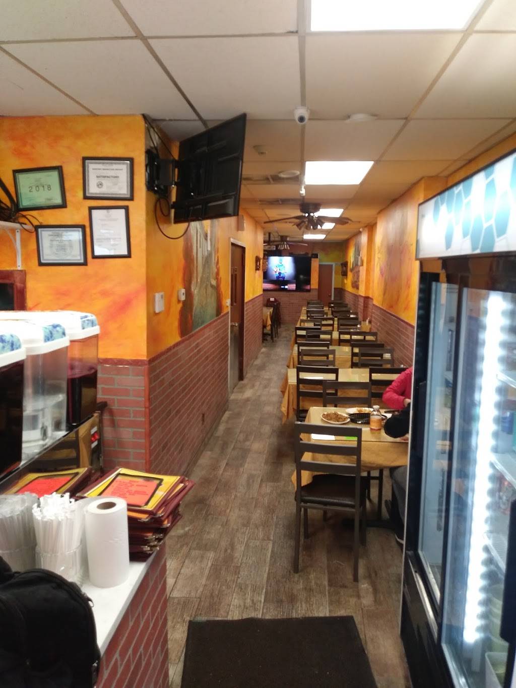 Leña Y Carbón | restaurant | 363 Passaic St, Passaic, NJ 07055, USA | 9737672076 OR +1 973-767-2076