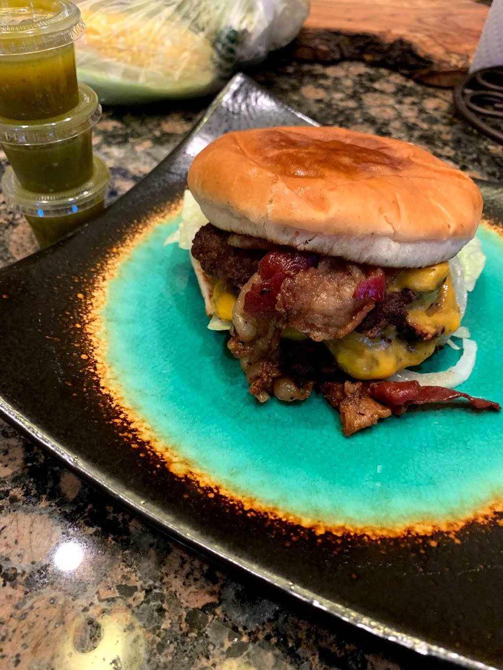 Papa Erics Burgers | restaurant | 2301 N Zaragoza Rd, El Paso, TX 79938, USA | 9152590255 OR +1 915-259-0255