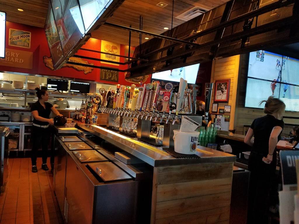 Millers Ale House - Schaumburg | restaurant | 1300 N Meacham Rd, Schaumburg, IL 60173, USA | 8475981090 OR +1 847-598-1090