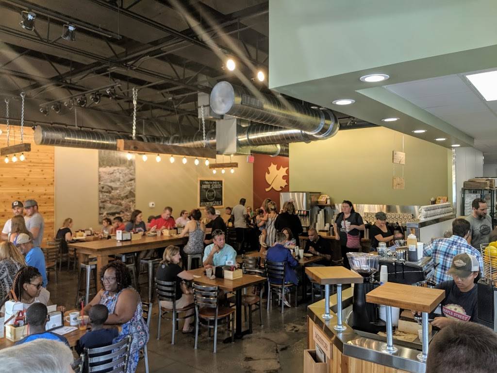 Maple Street Biscuit Company- Bloomingdale | restaurant | 127 W Bloomingdale Ave, Brandon, FL 33511, USA | 8134093583 OR +1 813-409-3583