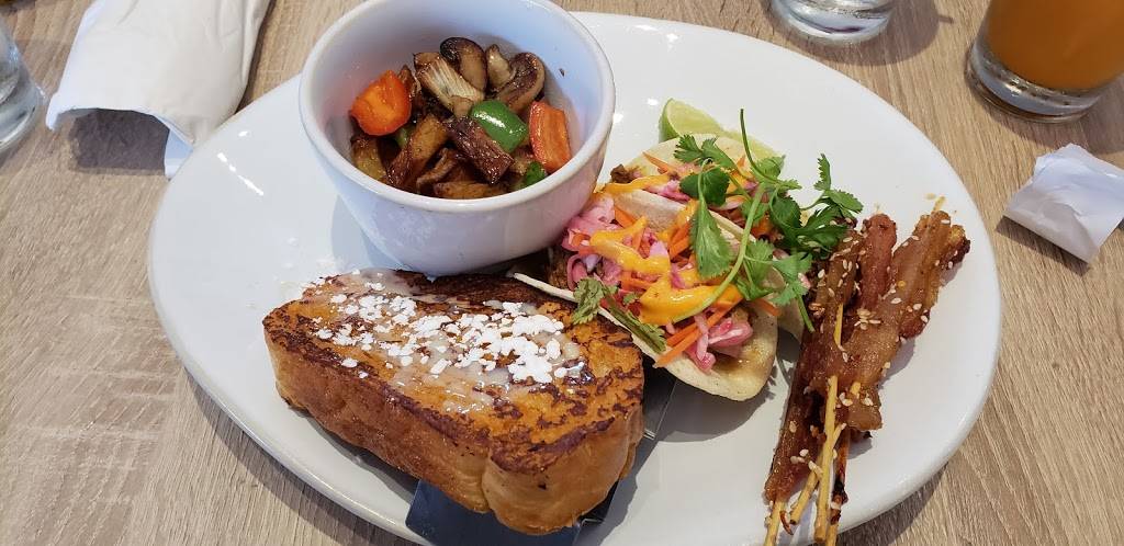 BKK thai kitchen + bar | restaurant | 3818 S Alameda St UNIT 36, Corpus Christi, TX 78411, USA | 3613341500 OR +1 361-334-1500