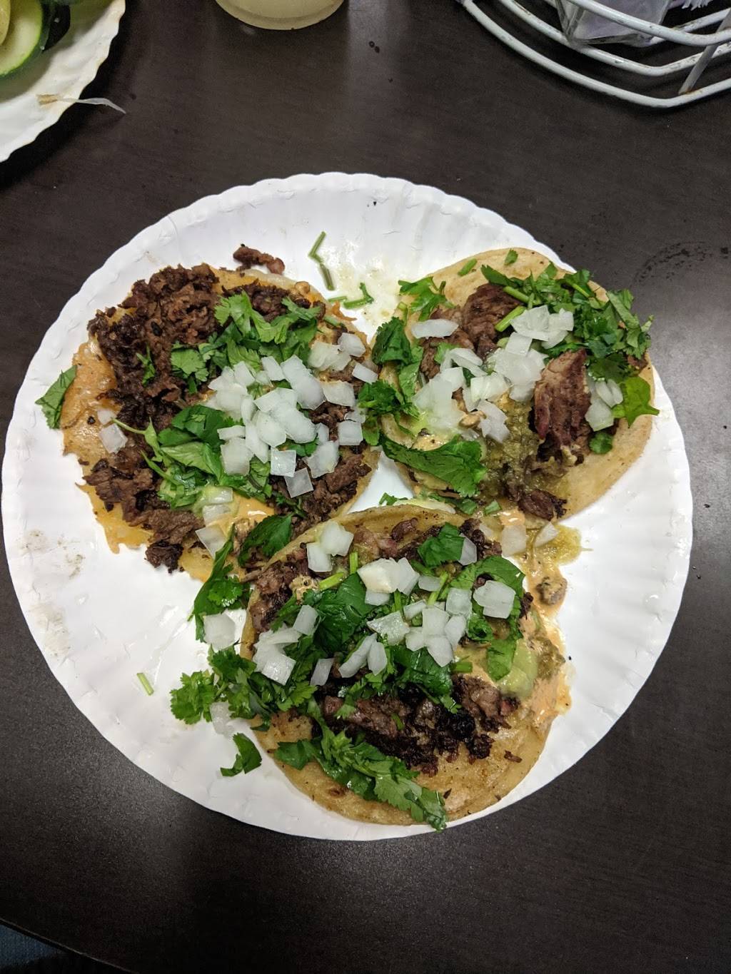 Tacos Los Cholos | restaurant | 821 S State College Blvd, Anaheim, CA 92806, USA | 7146038922 OR +1 714-603-8922