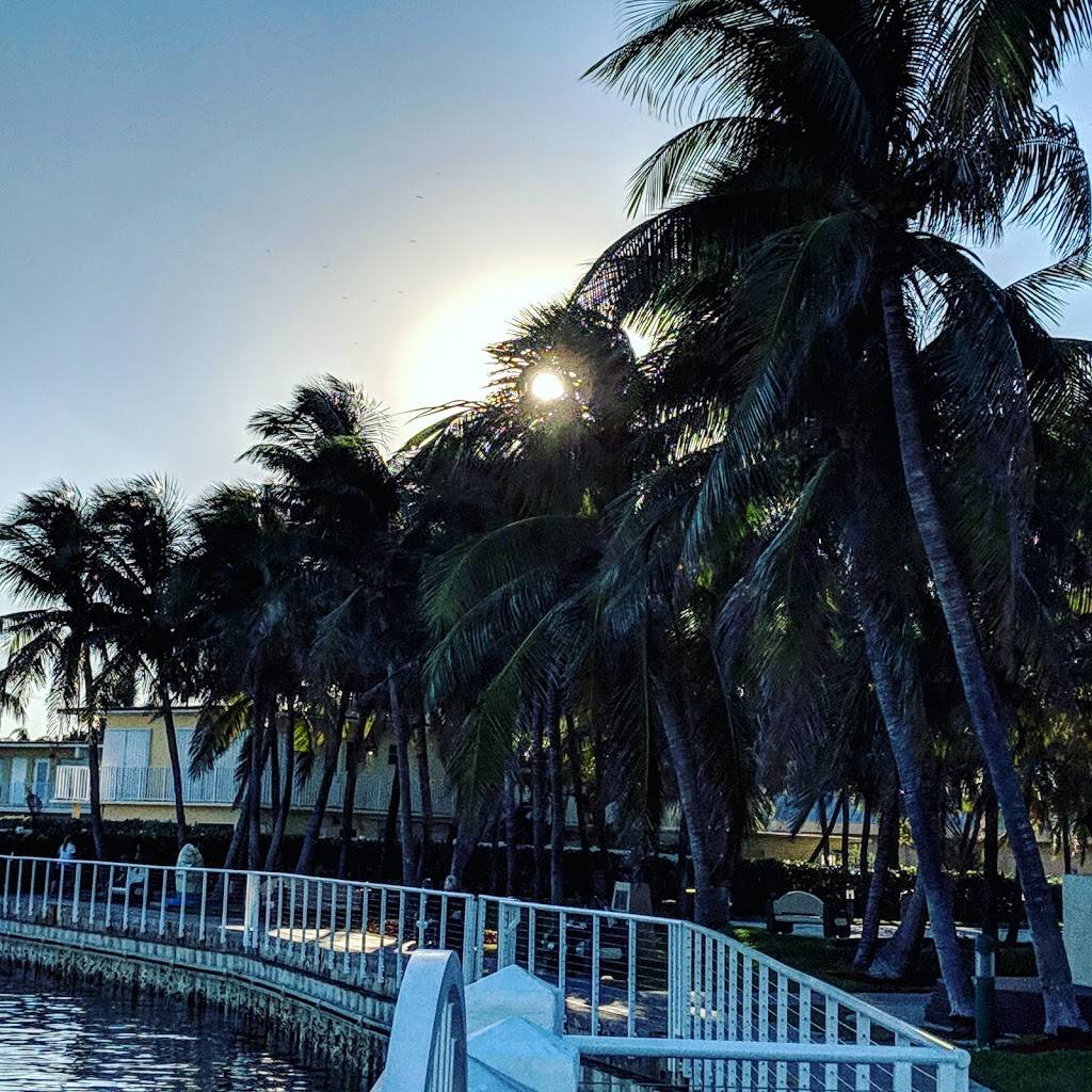 Dairy Queen Grill & Chill | restaurant | 5810 N Federal Hwy, Fort Lauderdale, FL 33308, USA | 9547761432 OR +1 954-776-1432