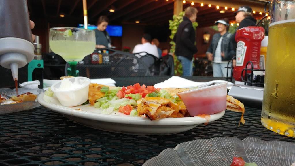 Nicks Restaurant | restaurant | 1443 N Detroit St, Xenia, OH 45385, USA | 9373723202 OR +1 937-372-3202