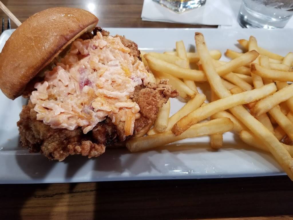 Ruby Tuesday | restaurant | 1653 Sycamore View Rd, Memphis, TN 38134, USA | 9013829280 OR +1 901-382-9280