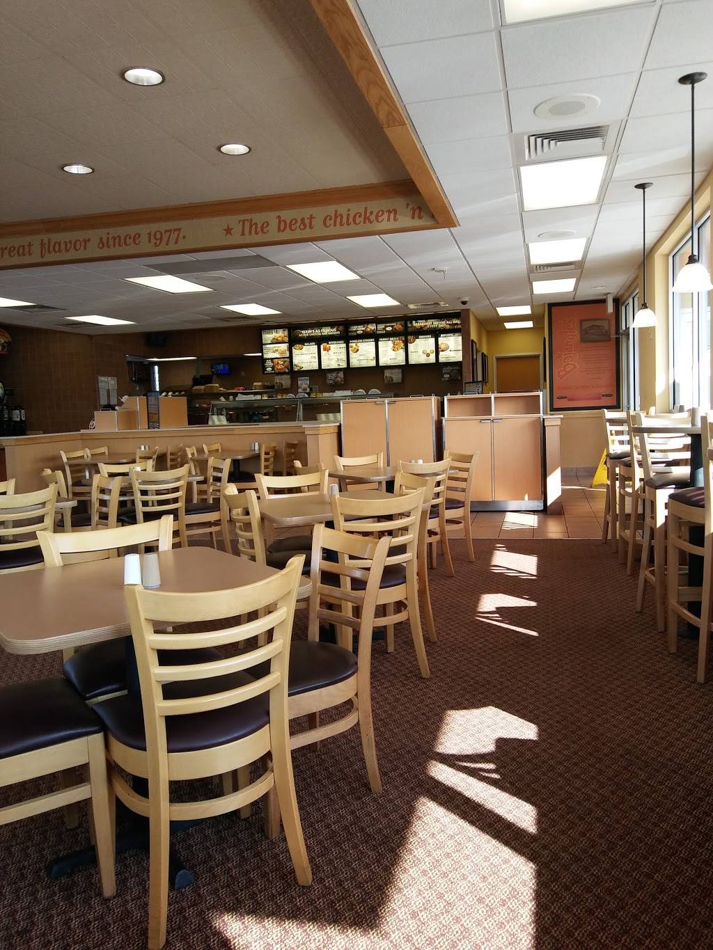 Bojangles Famous Chicken n Biscuits | restaurant | 6547 Hwy 11 E, Piney Flats, TN 37686, USA | 4233911200 OR +1 423-391-1200