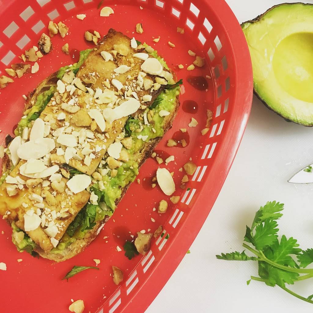 Ice Cream Joy Cafe | cafe | 15210 Madison Ave, Lakewood, OH 44107, USA | 2166442014 OR +1 216-644-2014