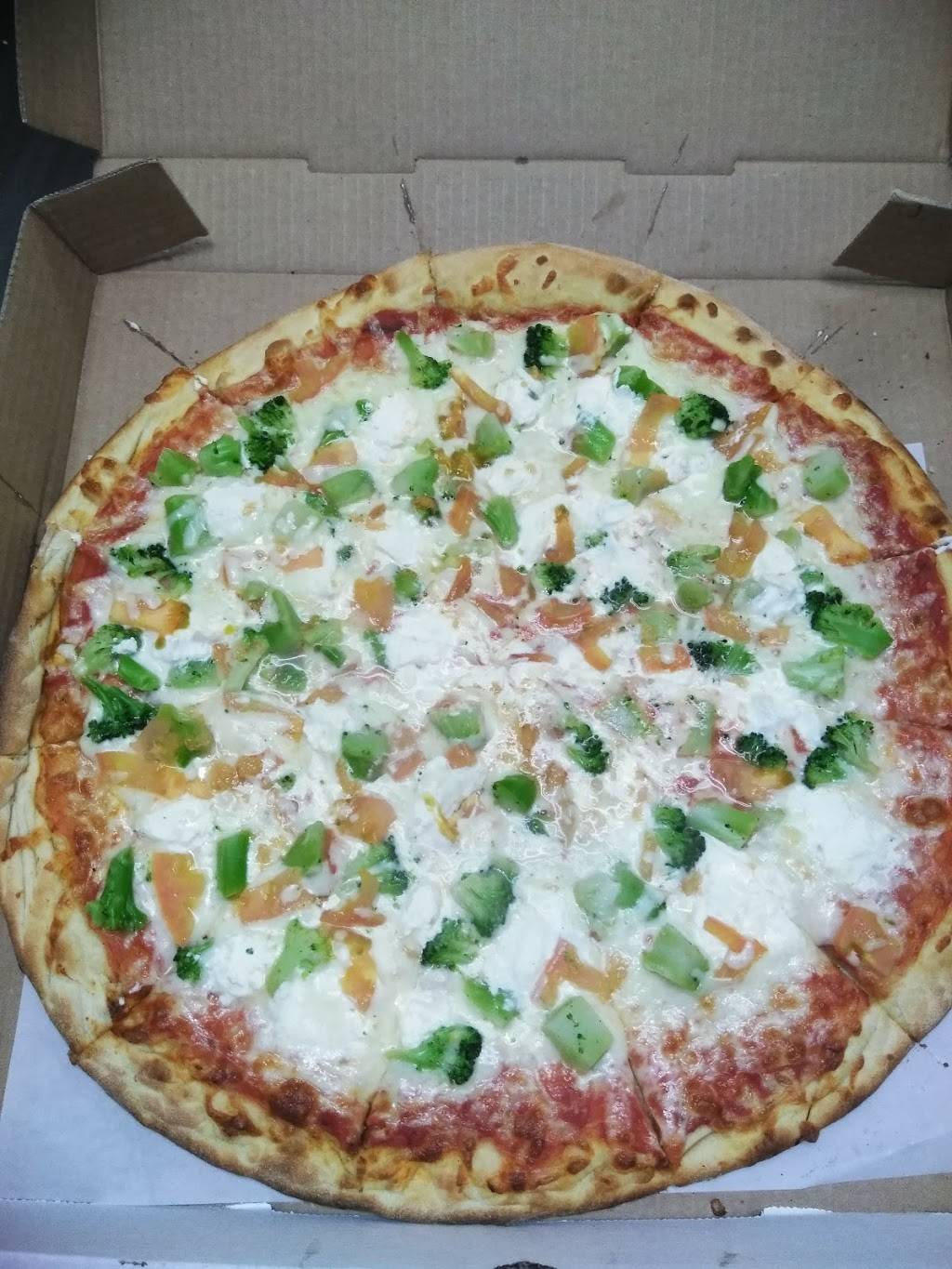 Casa Bianca Pizza Ansonia | restaurant | 669 Main St, Ansonia, CT 06401, USA | 2035165784 OR +1 203-516-5784