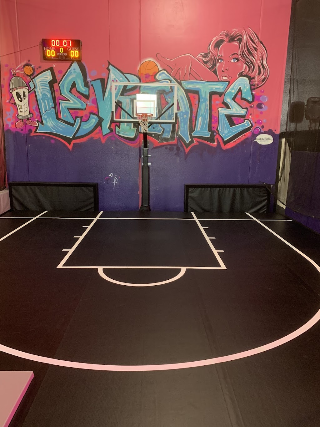 Flying Squirrel Cranberry Township | restaurant | 180 Tomlinson Dr, Zelienople, PA 16063, USA | 7244734646 OR +1 724-473-4646