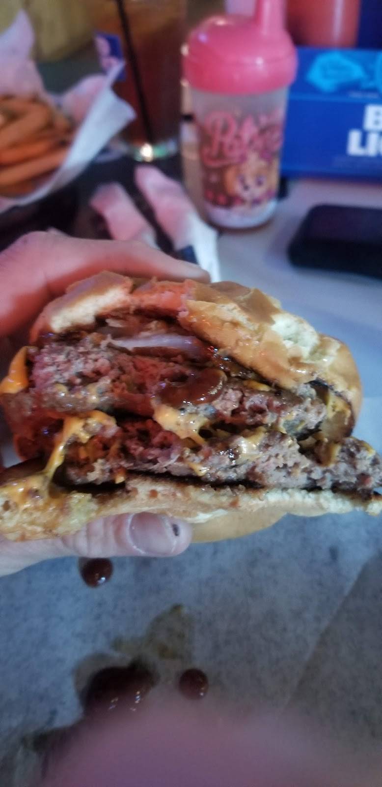 Browns Delta Bar-B-Q | restaurant | 4007 US-67, Pocahontas, AR 72455, USA | 8708920142 OR +1 870-892-0142