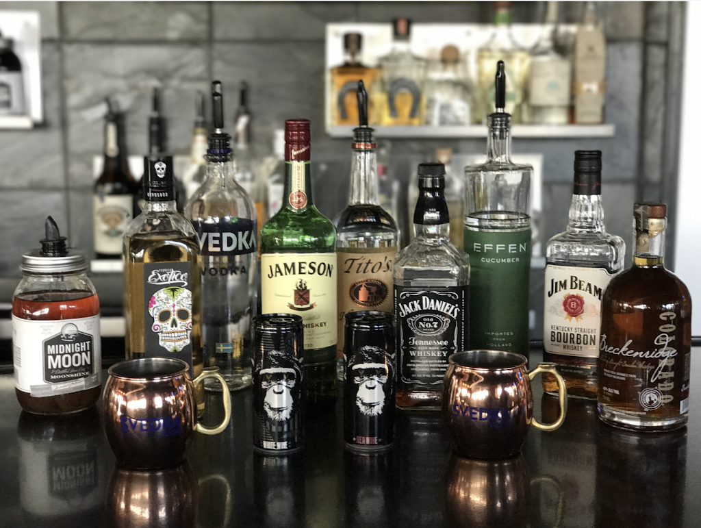 Illegal Burger Arvada | restaurant | 15400 W 64th Ave, Arvada, CO 80007, USA | 3034231300 OR +1 303-423-1300