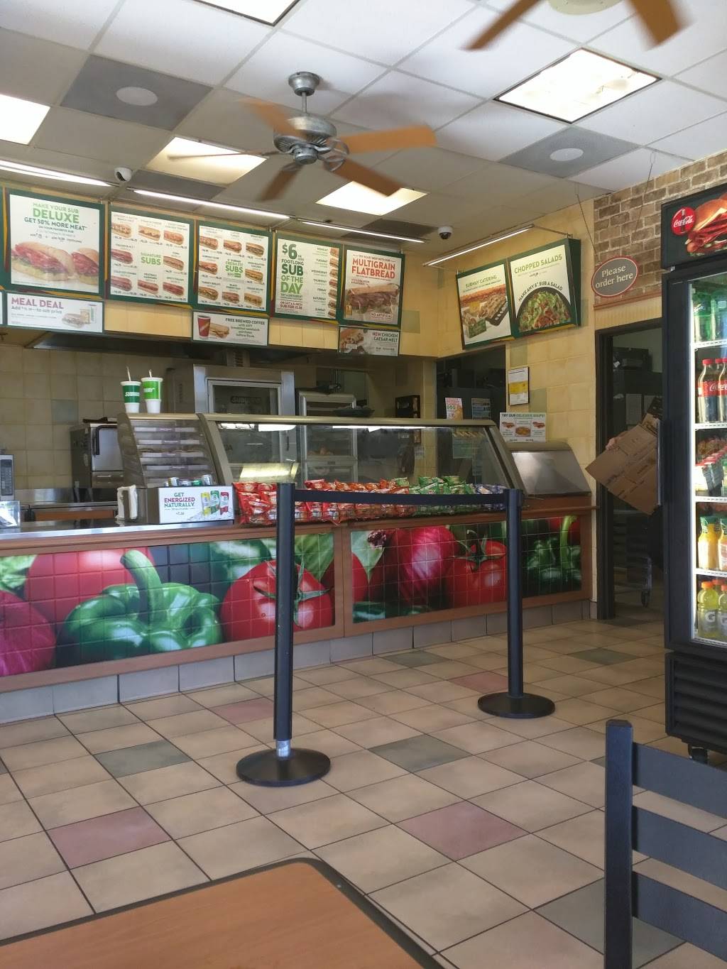 Subway | restaurant | 525 Country Club Drive, Ste E, Wood Ranch Village Ctr, Simi Valley, CA 93065, USA | 8055203094 OR +1 805-520-3094