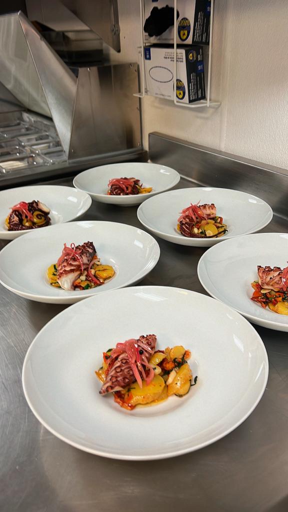 Nathaniel’s Bistro | restaurant | 600 George Washington Hwy, Lincoln, RI 02865, USA | 4013330366 OR +1 401-333-0366