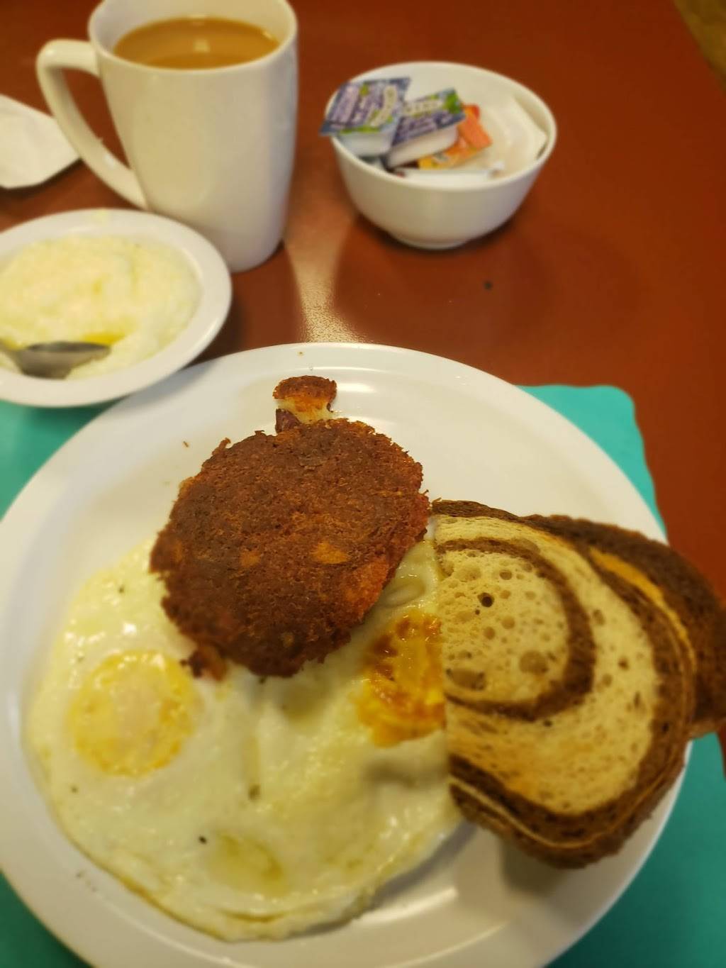 Oceanview Diner | restaurant | 1006 E Ocean View Ave, Norfolk, VA 23503, USA | 7578374287 OR +1 757-837-4287