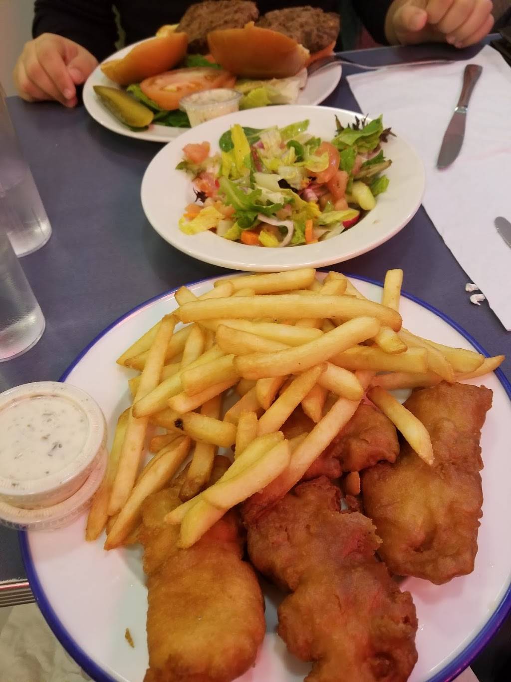 Village Diner | restaurant | 1730, 8174 Lefferts Blvd, Kew Gardens, NY 11415, USA | 7188503787 OR +1 718-850-3787