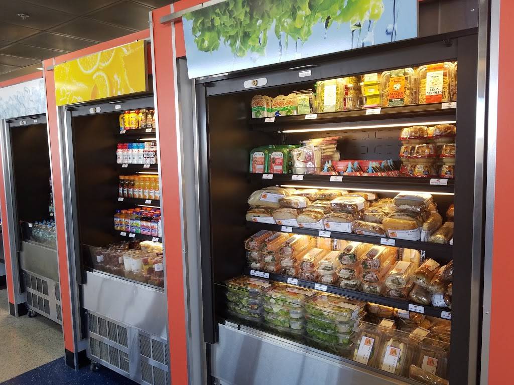 Gogo Stop | restaurant | 300 Terminal Dr, Boston, MA 02128, USA | 6036823082 OR +1 603-682-3082