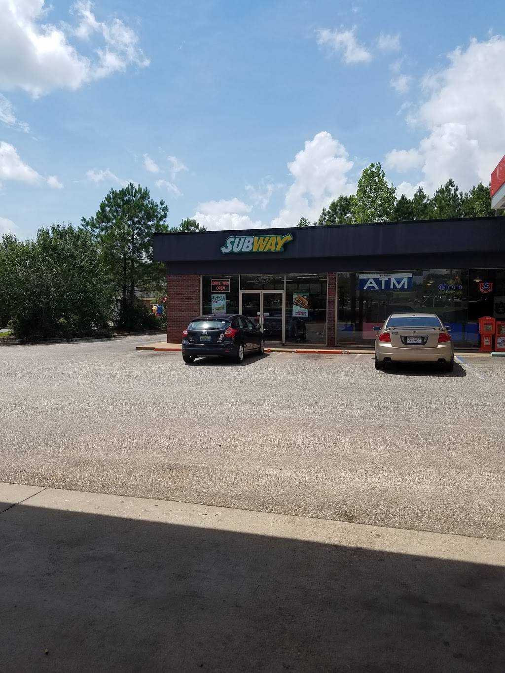 Subway Restaurants | restaurant | 1791 Shug Jordan Pkwy, Auburn, AL 36830, USA | 3348261716 OR +1 334-826-1716