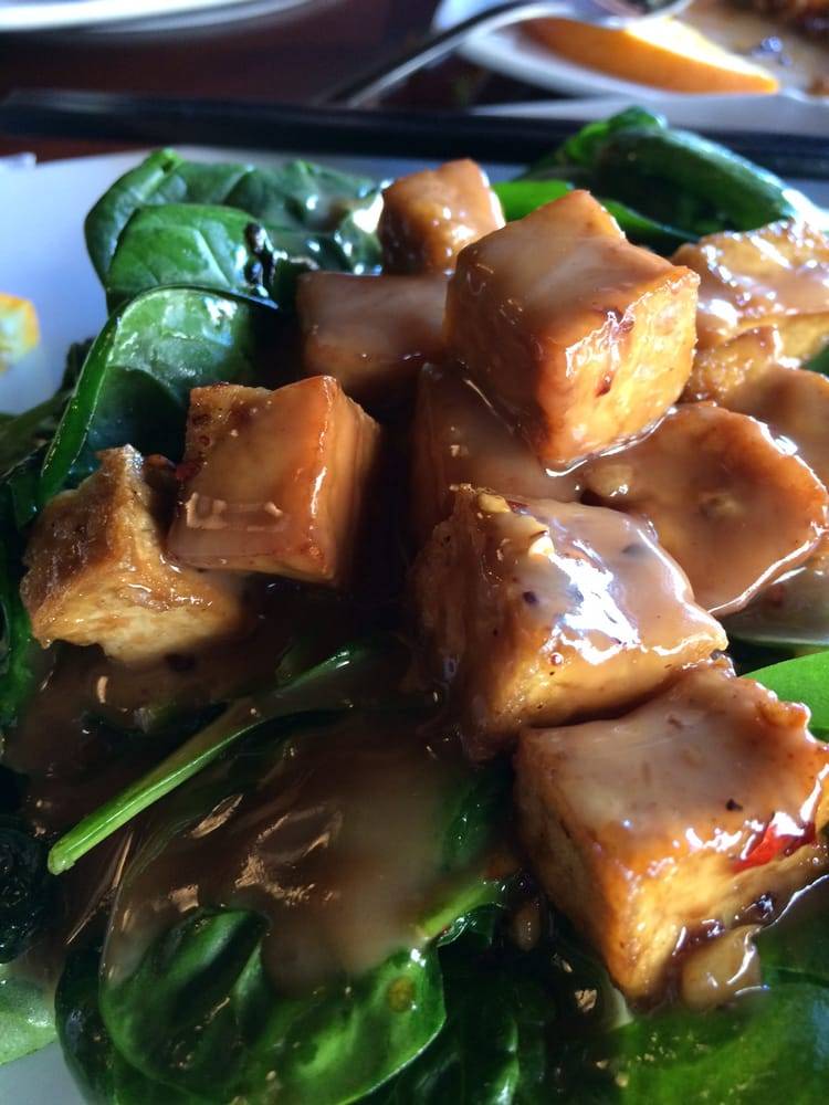 Mekong Thai Restaurant & Bar | restaurant | 9 Union St N #100, Concord, NC 28025, USA | 7042623322 OR +1 704-262-3322