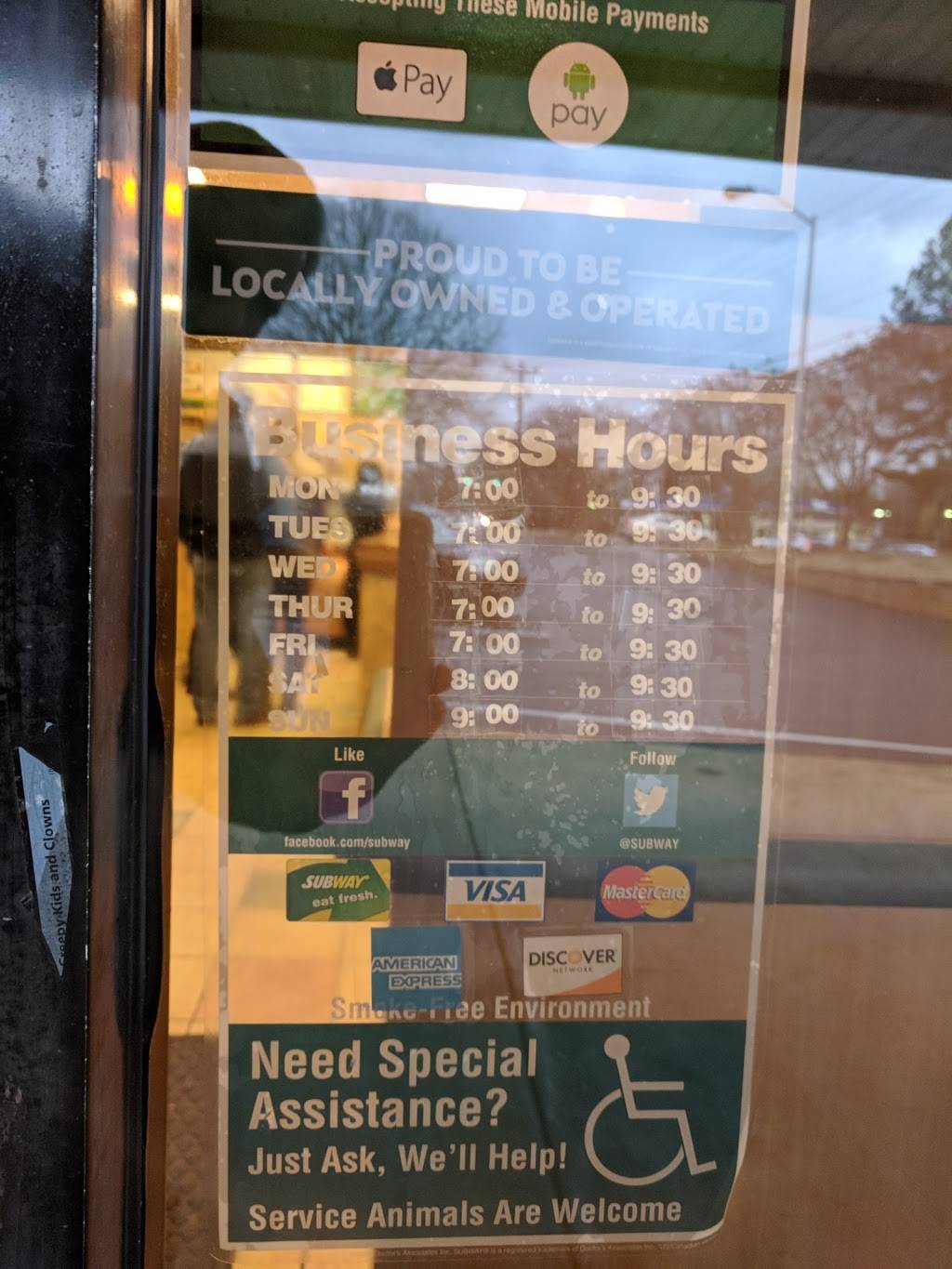 Subway | restaurant | 2504 Little Rock Rd, Charlotte, NC 28214, USA | 7043945119 OR +1 704-394-5119