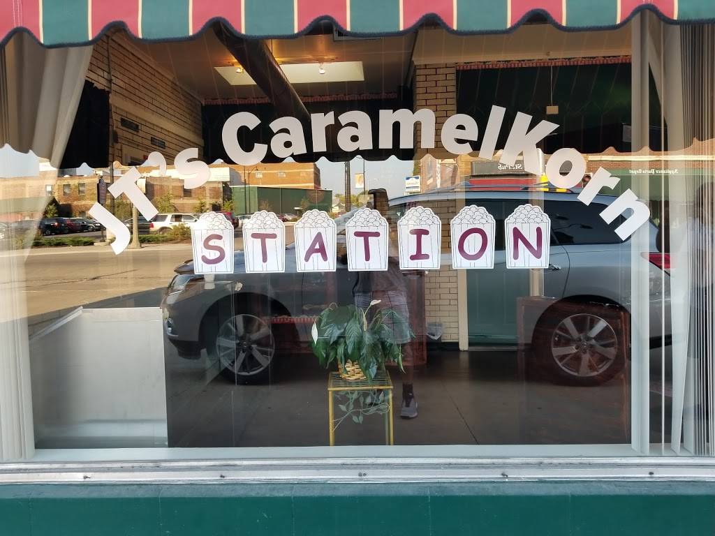 JTs CarmelKorn Station | restaurant | 108 S Seminary St, Galesburg, IL 61401, USA | 3093433339 OR +1 309-343-3339