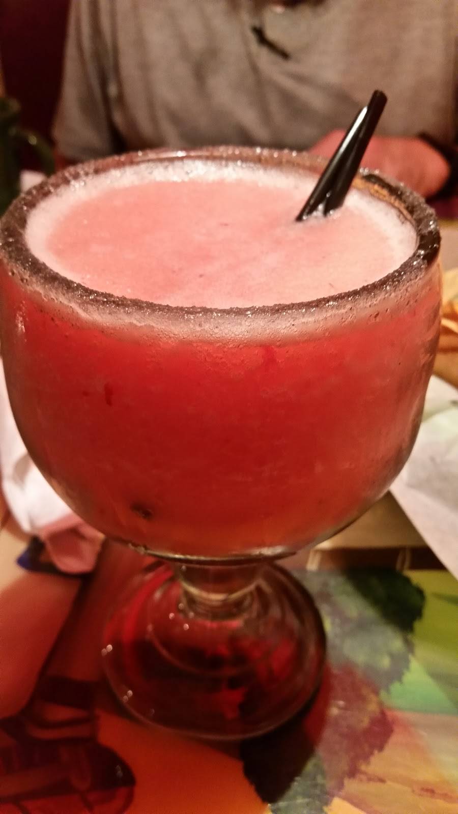 El Jalisco Mexican Restaurant | restaurant | 107 College Park Plaza, Johnstown, PA 15904, USA | 8142664400 OR +1 814-266-4400