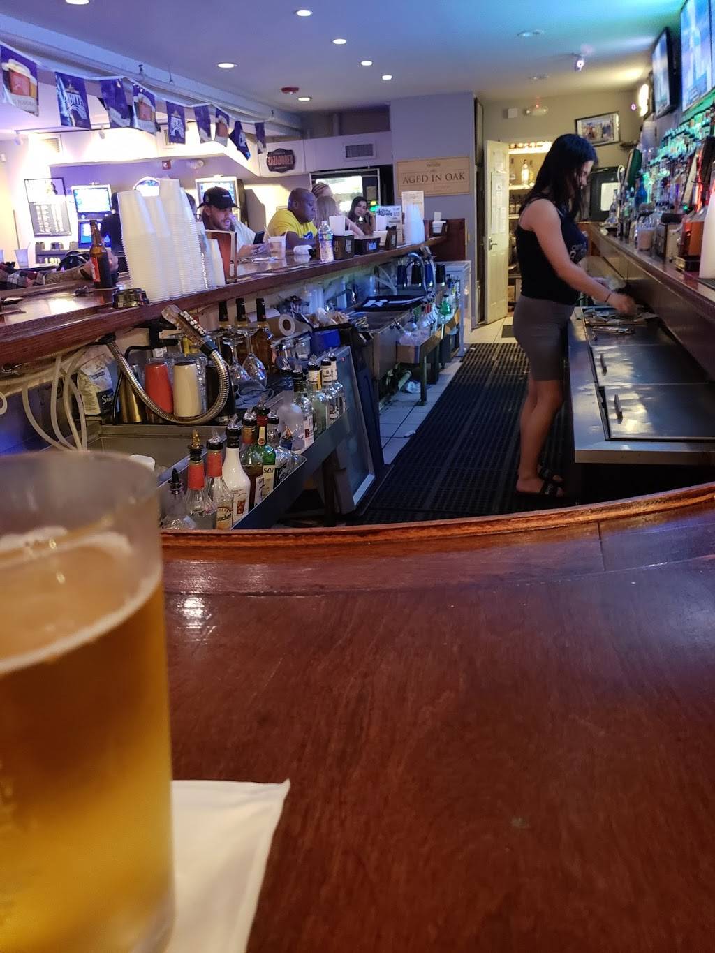 Out of Bounds | restaurant | 4445 Veterans Memorial Blvd, Metairie, LA 70006, USA | 5048897350 OR +1 504-889-7350