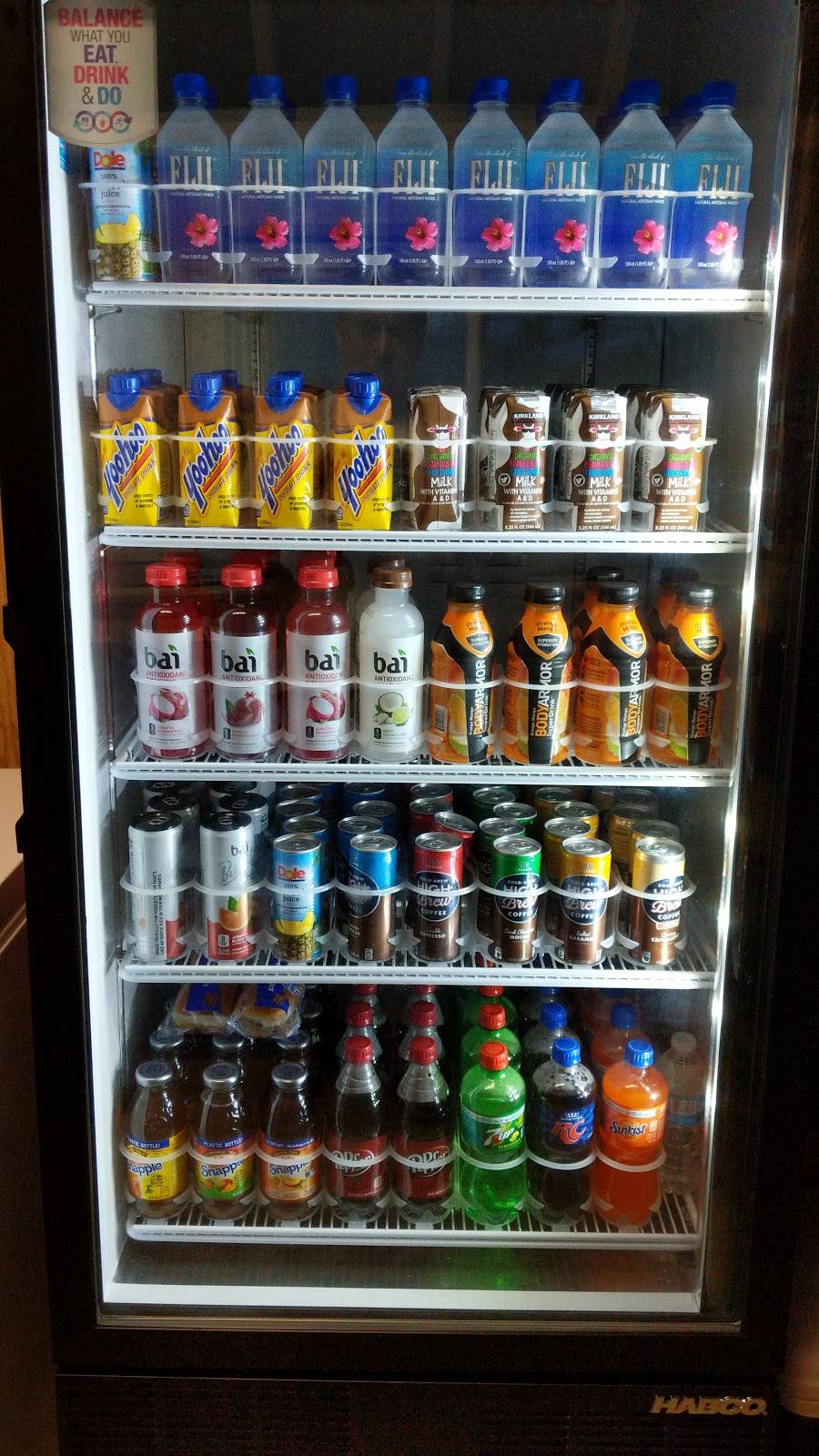 LICKS | sweet treats & eats | cafe | 12032 Red Arrow Hwy, Sawyer, MI 49125, USA | 2624237428 OR +1 262-423-7428