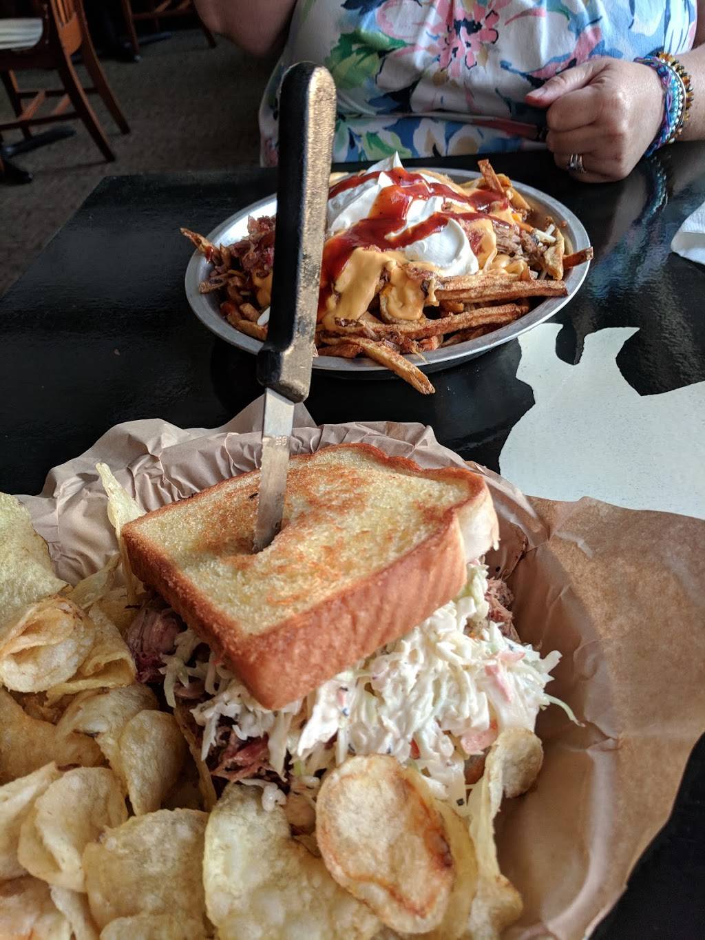 When Pigs Fly BBQ Pit | restaurant | 8254 1st St, Westfield, NY 14787, USA | 7163262017 OR +1 716-326-2017