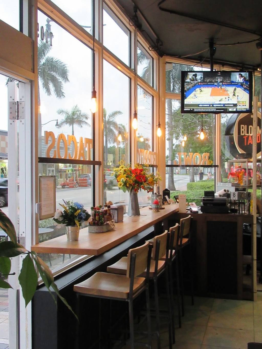 BLOOM TACO | restaurant | 7105 Collins Ave, Miami Beach, FL 33141, USA | 7864748248 OR +1 786-474-8248