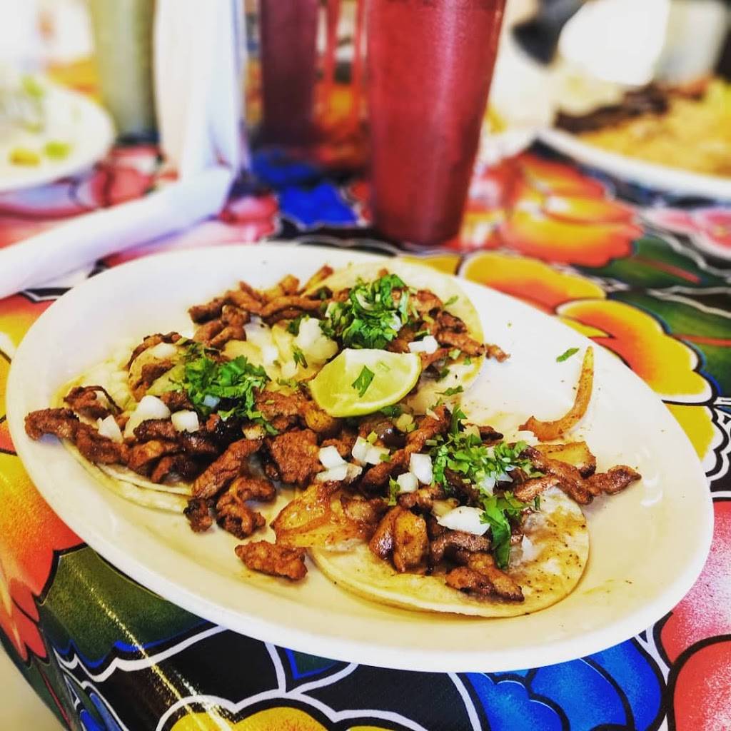 Tlaquepaque | restaurant | 911 N Murray Blvd, Colorado Springs, CO 80915, USA | 7195974727 OR +1 719-597-4727